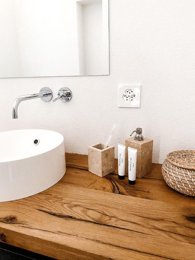 Lakeview Guesthouse With Two Bedrooms & Private Bathroom Chatillon  Buitenkant foto